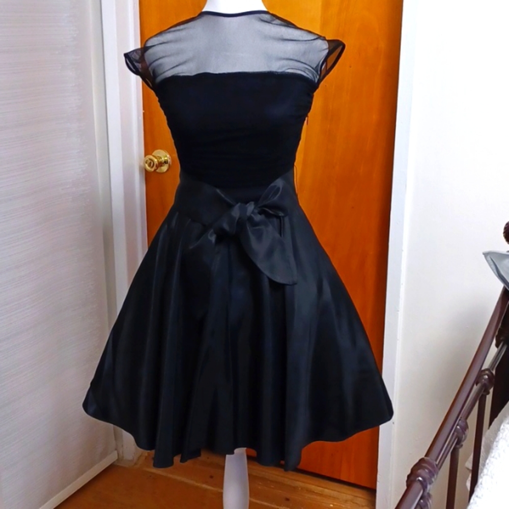 ABS COCKTAIL DRESS BY ALLEN SCHWARTZ